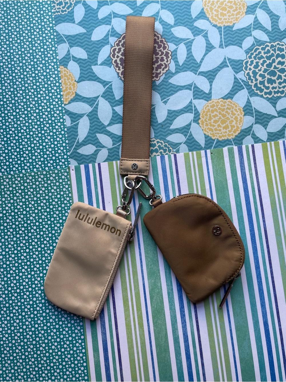 lululemon athletica Tan Wristlet Phone Case with Coin Pouch